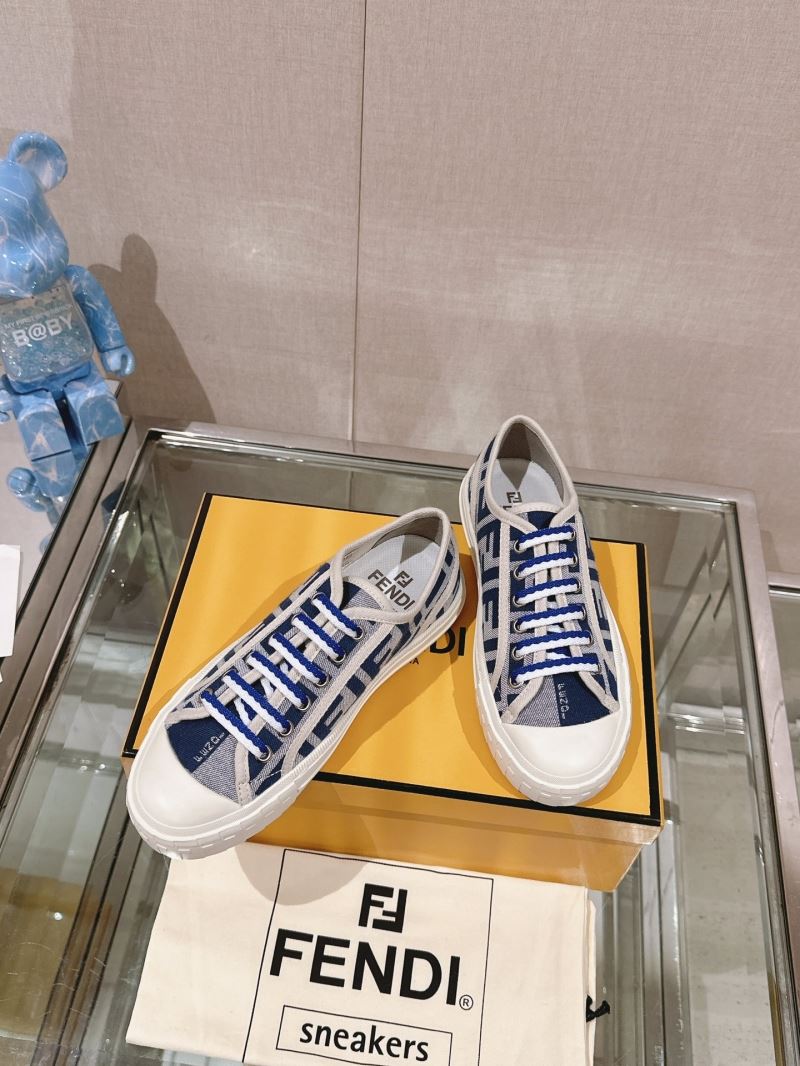 Fendi Low Shoes